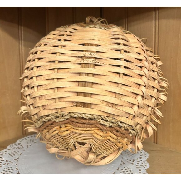 Vintage Handcrafted Butt Basket Eye of God Handle Unique Decorative Weaving Deta - Picture 4 of 8